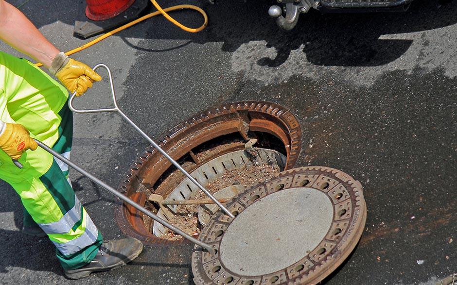 nettoyer canalisation wc Colombes